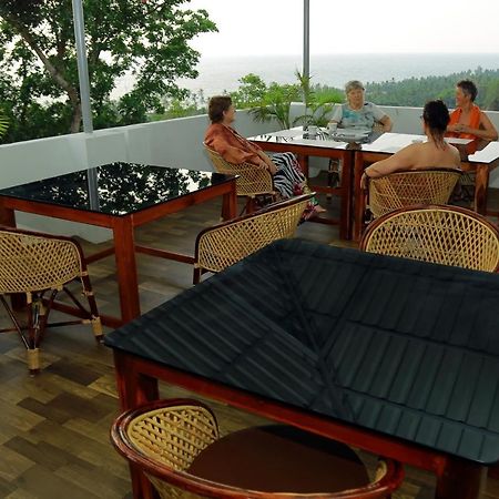 Dr Nisha'S Vedic Remedies Thiruvananthapuram ภายนอก รูปภาพ